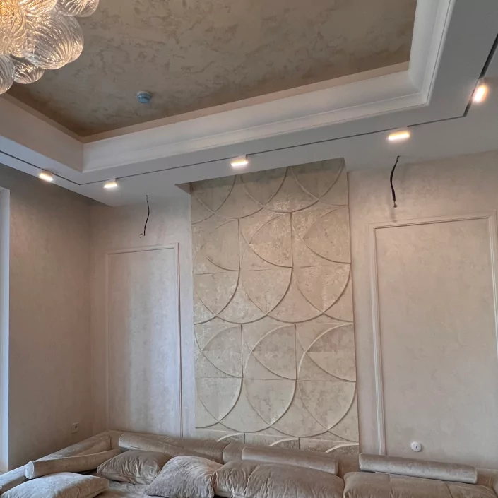 Decorazza - Галерея мастерства: геометричные вставки в гостиной частного дома - 3
